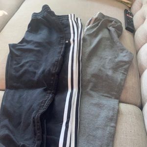 Adidas boys 3 Stripe sweat pants